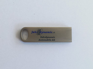 Superb1A Design - Work Samples - 2015 - USB-Stick - Fahrdynamic Automobile AG